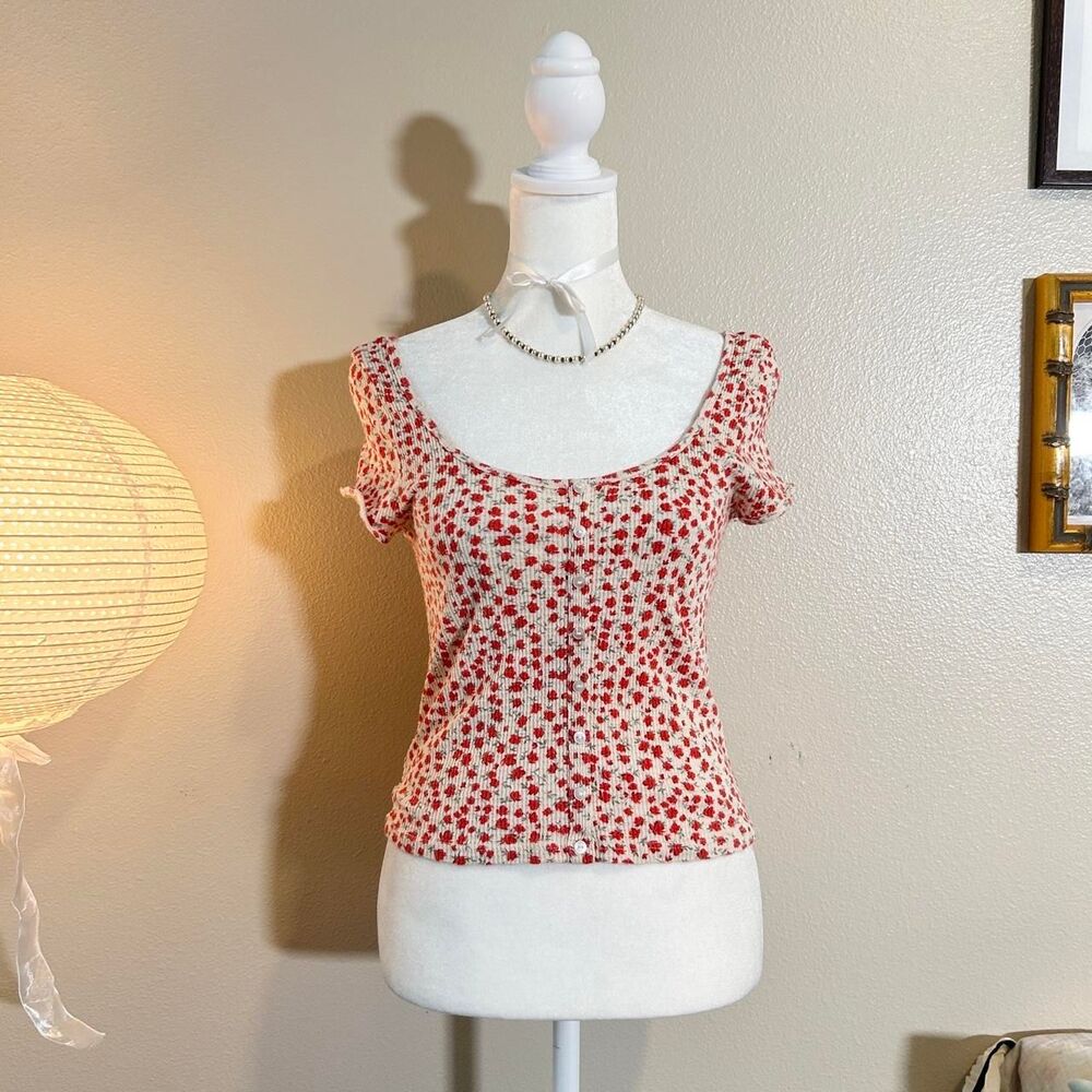 Billabong ditsy floral red & cream low scoop neck waffle knit short sleeve top L